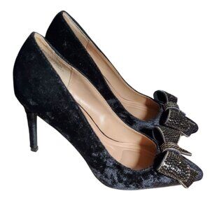 BCBGeneration Black Velvet Heels with Bow Accent Women 6